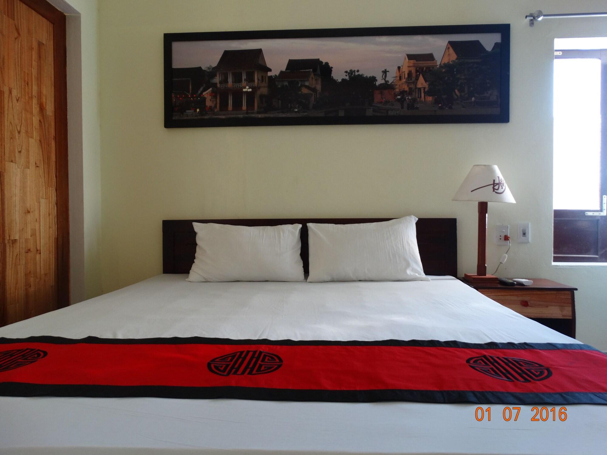 Yellow House Homestay Hội An Buitenkant foto