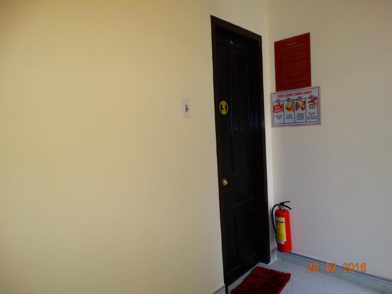 Yellow House Homestay Hội An Buitenkant foto