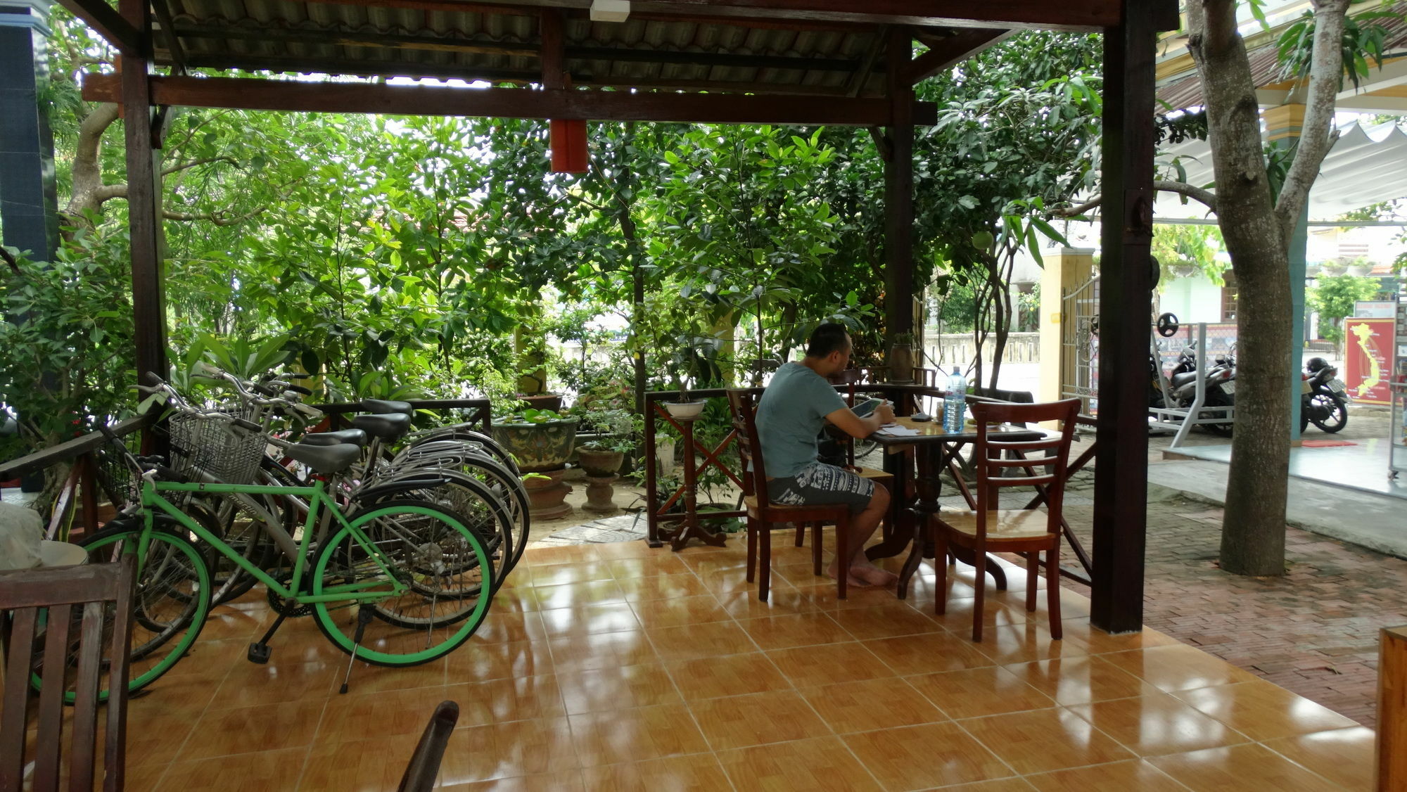 Yellow House Homestay Hội An Buitenkant foto