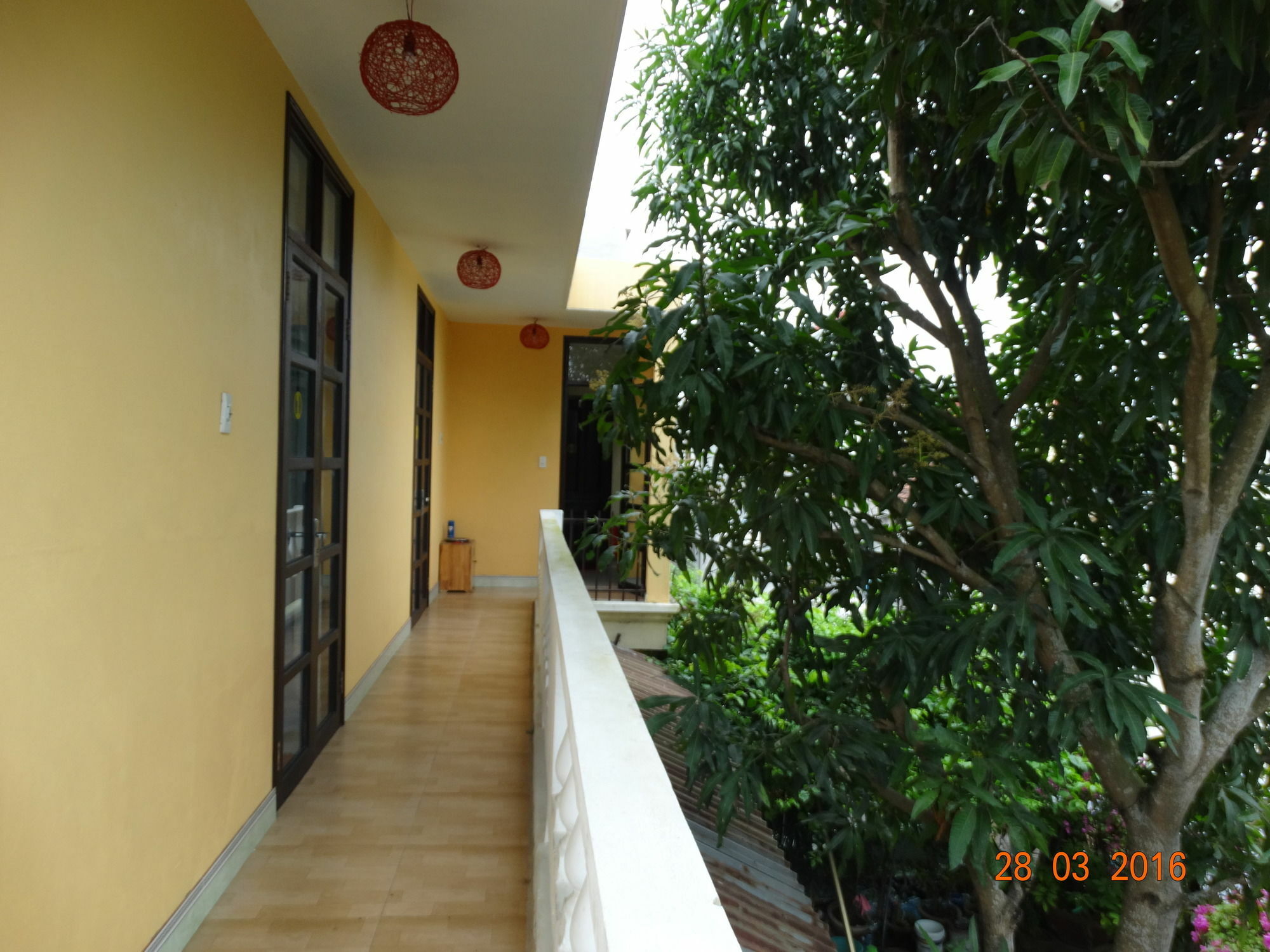 Yellow House Homestay Hội An Buitenkant foto