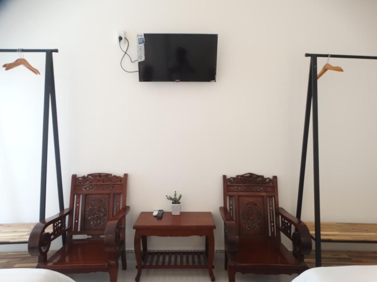Yellow House Homestay Hội An Buitenkant foto
